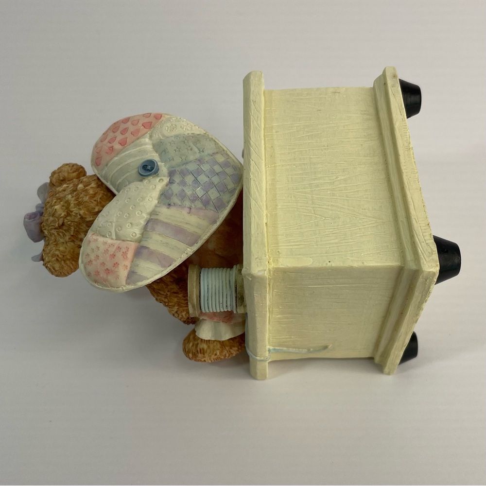 The San Francisco Music Box When You Wish Upon A Star Angel Bear Vintage 1996 - Picture 9 of 17